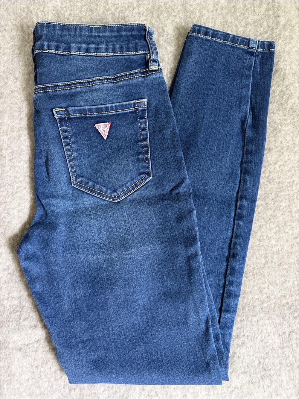 Guess Women's Skinny Jeans in Medium Blue with Pink Logo